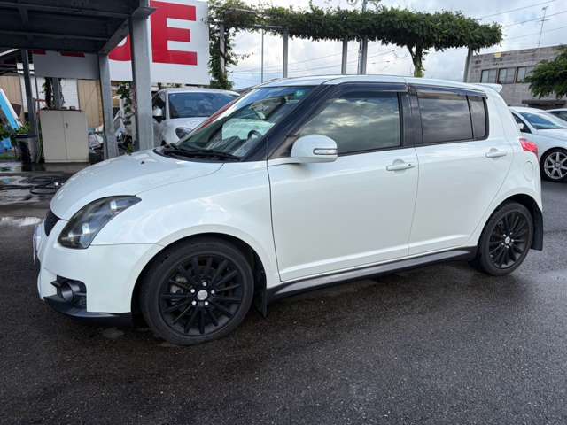 2008 Suzuki Swift – thumbnail 4