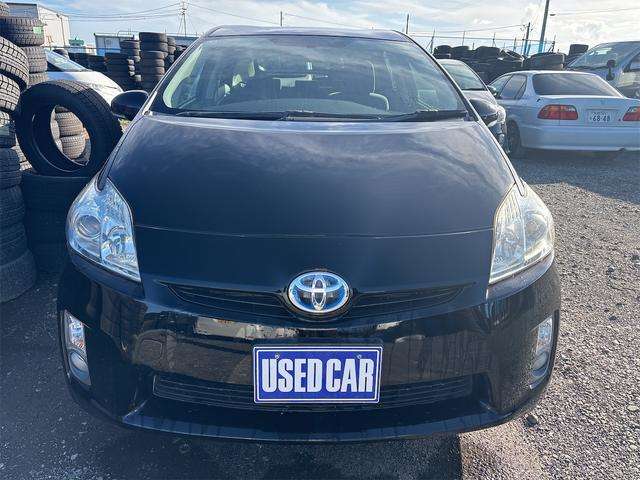 2010 Toyota Prius – thumbnail 2