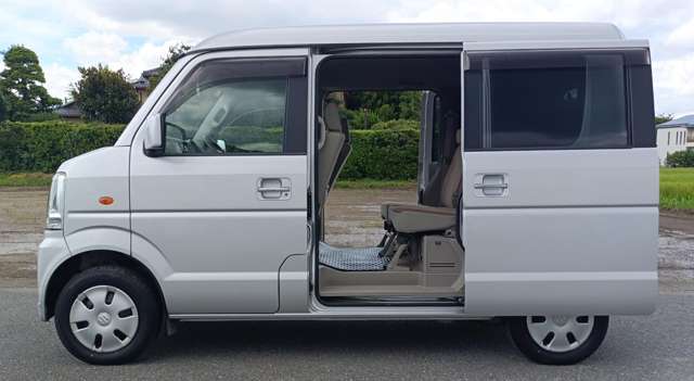 2008 Suzuki Every Wagon – thumbnail 4