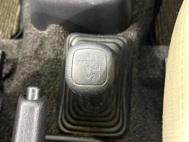 2007 Mitsubishi Pajero Mini – thumbnail 3
