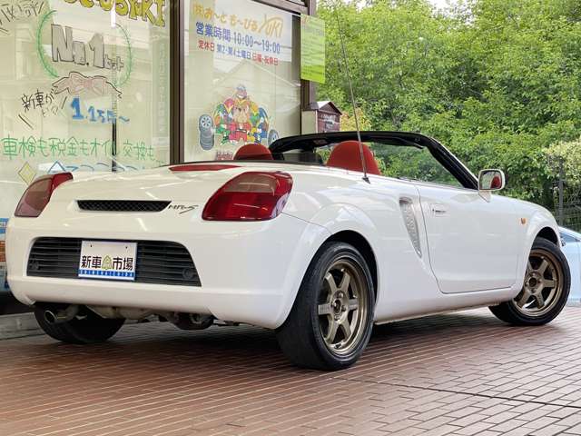 1999 Toyota MR-S – thumbnail 3