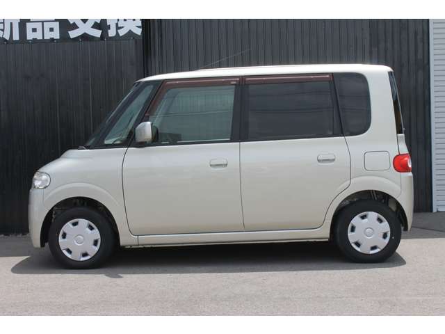 2006 Daihatsu Tanto – thumbnail 4