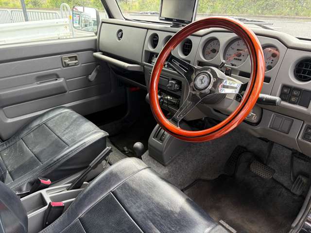 1998 Suzuki Jimny – thumbnail 3