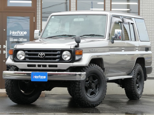 2000 Toyota Land Cruiser 70