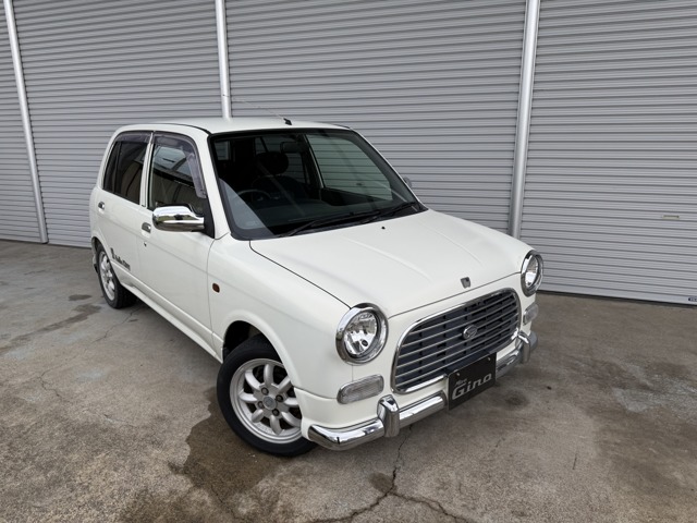 2002 Daihatsu Mira Gino