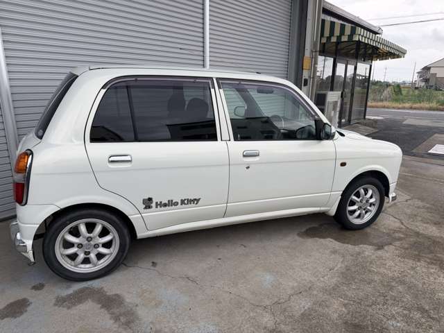 2002 Daihatsu Mira Gino – thumbnail 2