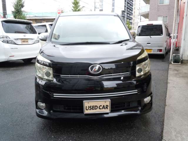 2008 Toyota Voxy – thumbnail 2
