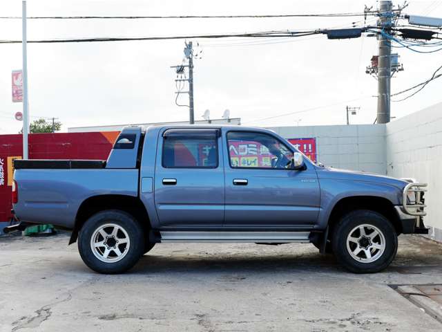 1999 Toyota Hilux – thumbnail 4