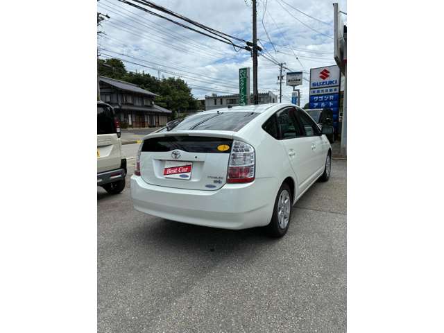2008 Toyota Prius – thumbnail 3