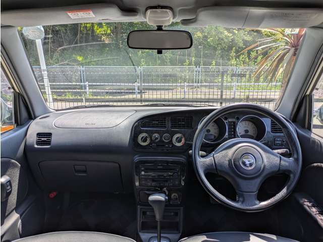 2003 Daihatsu Mira Gino – thumbnail 2