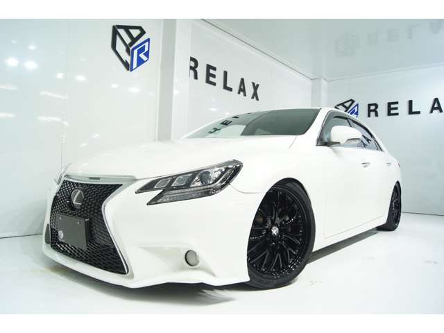 2010 Toyota Mark X – thumbnail 2