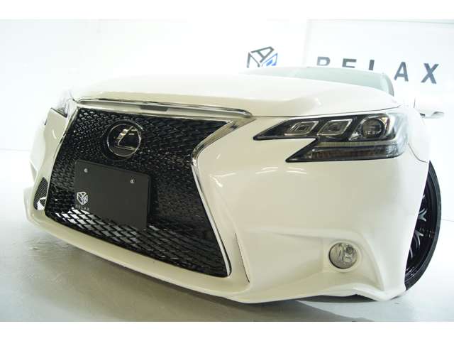 2010 Toyota Mark X – thumbnail 3