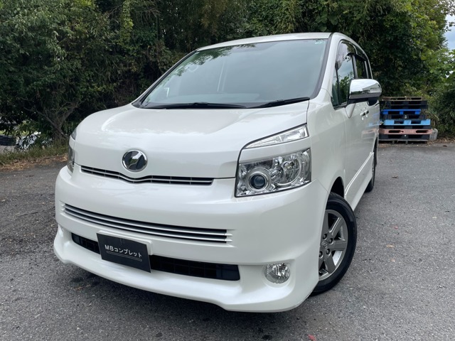 2009 Toyota Voxy