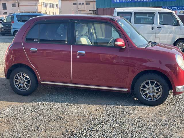2005 Daihatsu Mira Gino – thumbnail 4