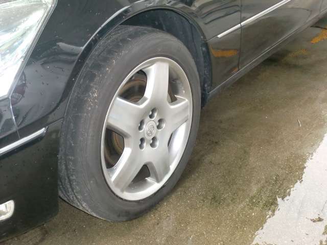 2005 Toyota Celsior – thumbnail 2