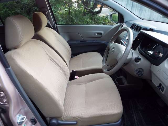 2007 Daihatsu Mira – thumbnail 4