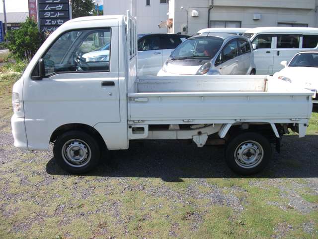 2000 Daihatsu Hijet Truck – thumbnail 4