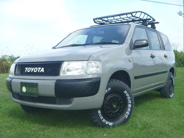 2010 Toyota Probox – thumbnail 3