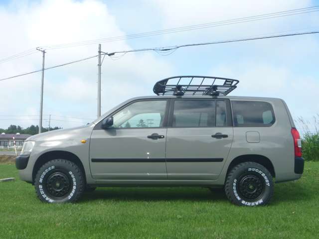 2010 Toyota Probox – thumbnail 4