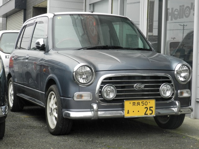 2002 Daihatsu Mira Gino