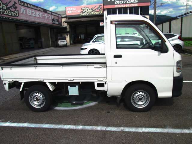 2004 Daihatsu Hijet Truck – thumbnail 4