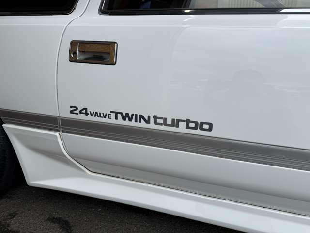 1989 Toyota Soarer – thumbnail 2