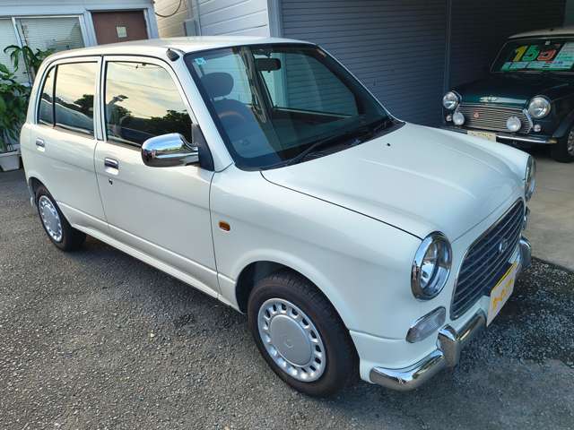 2000 Daihatsu Mira Gino – thumbnail 3