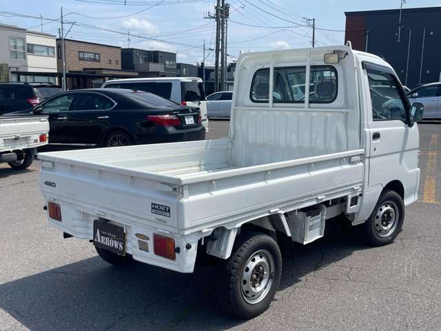 2003 Daihatsu Hijet Truck – thumbnail 4