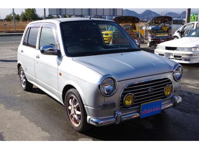 2002 Daihatsu Mira Gino – thumbnail 3