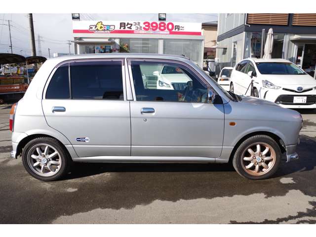 2002 Daihatsu Mira Gino – thumbnail 4