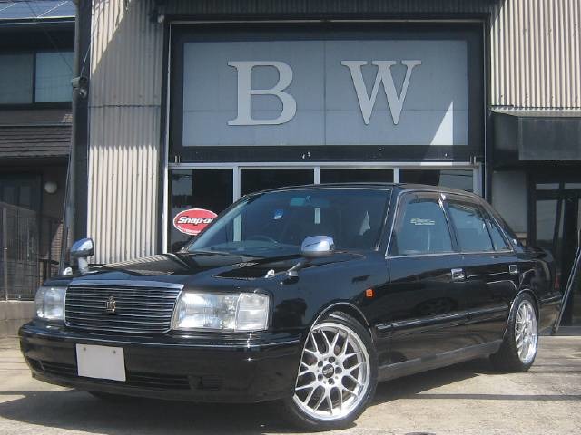 2000 Toyota Crown Sedan