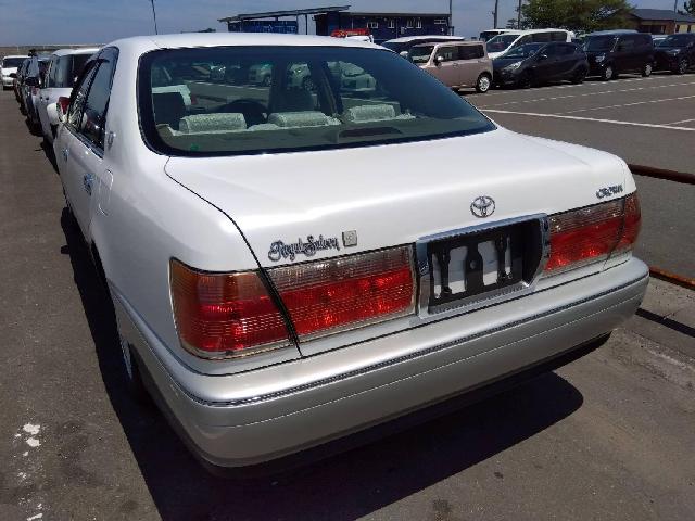 1999 Toyota Crown Royal – thumbnail 2