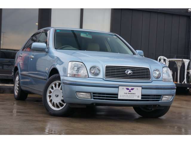 2001 Toyota Progres – thumbnail 3