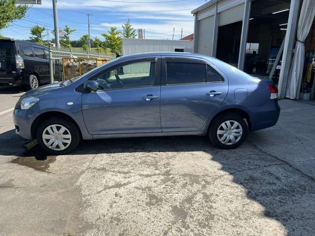 2006 Toyota Belta – thumbnail 4