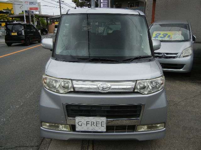2008 Daihatsu Tanto – thumbnail 3