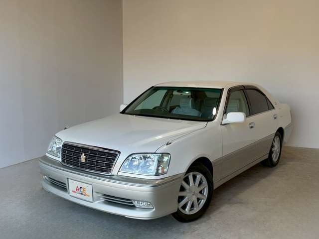 2002 Toyota Crown Royal