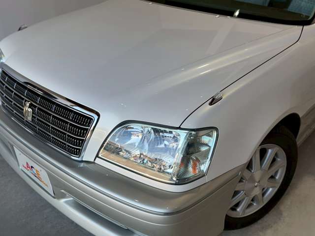 2002 Toyota Crown Royal – thumbnail 4