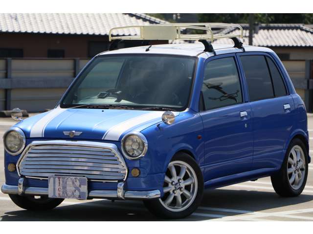 2001 Daihatsu Mira Gino – thumbnail 3
