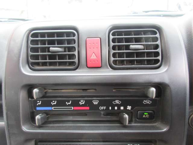 2005 Suzuki Carry – thumbnail 3
