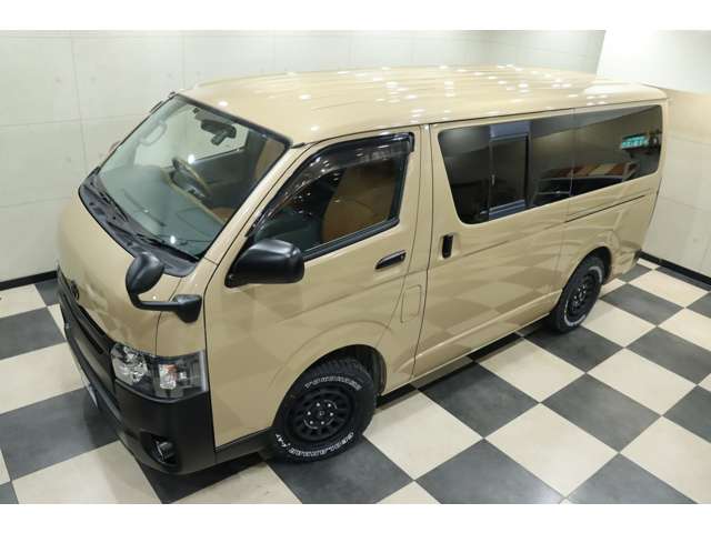 2007 Toyota Hiace – thumbnail 2