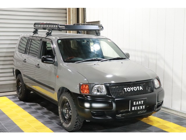 2008 Toyota Succeed Van