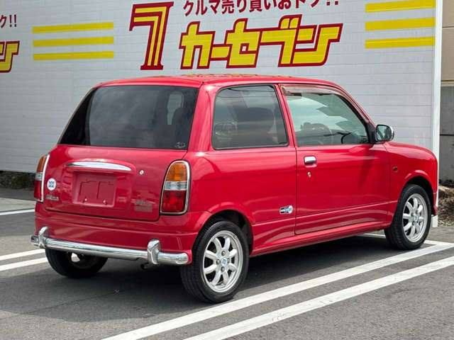 2001 Daihatsu Mira Gino – thumbnail 3