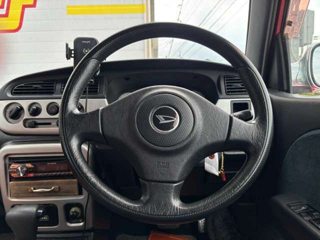 2001 Daihatsu Mira Gino – thumbnail 4