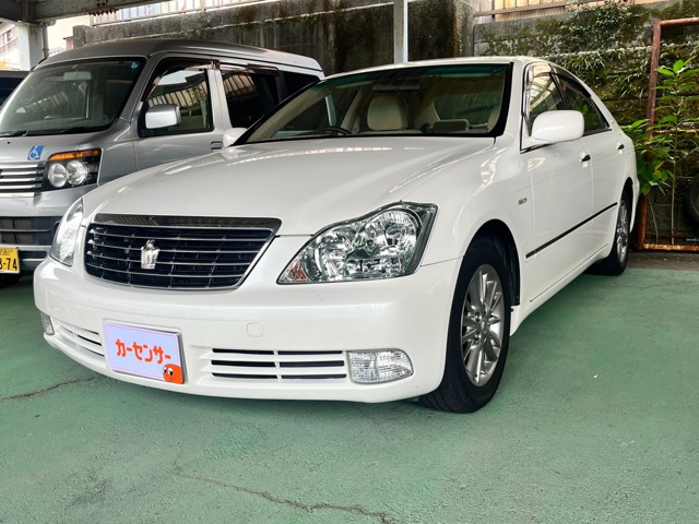 2005 Toyota Crown Royal – thumbnail 2