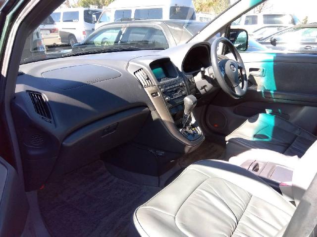 1999 Toyota Harrier – thumbnail 3
