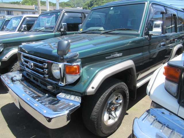 2003 Toyota Land Cruiser 70 – thumbnail 3