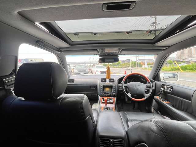 1997 Toyota Celsior – thumbnail 2