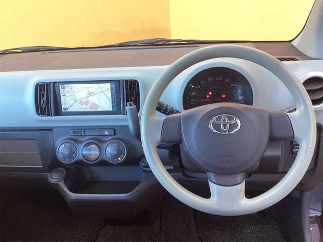 2011 Toyota Passo – thumbnail 2
