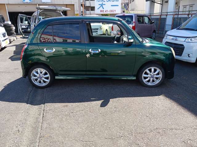 2005 Daihatsu Mira Gino – thumbnail 4