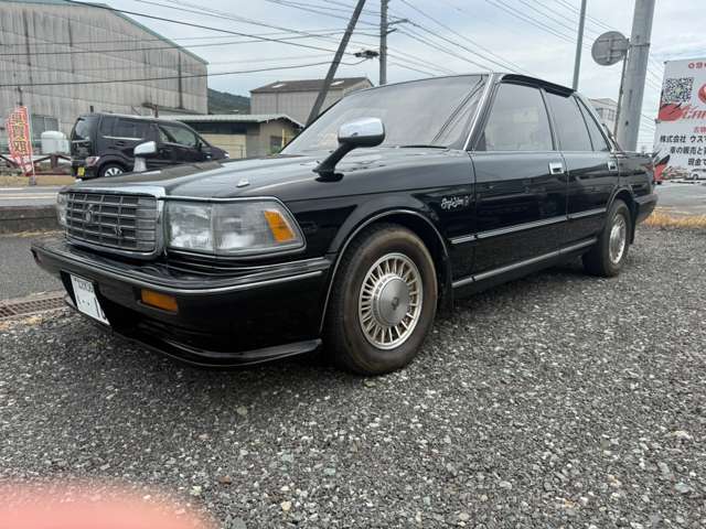 1991 Toyota Crown Sedan – thumbnail 3